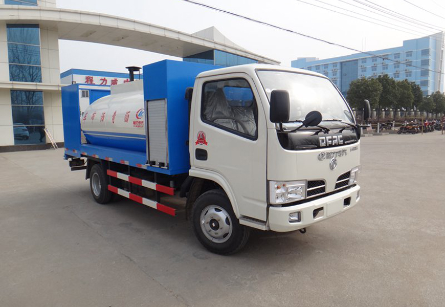 東風4噸瀝青灑布車